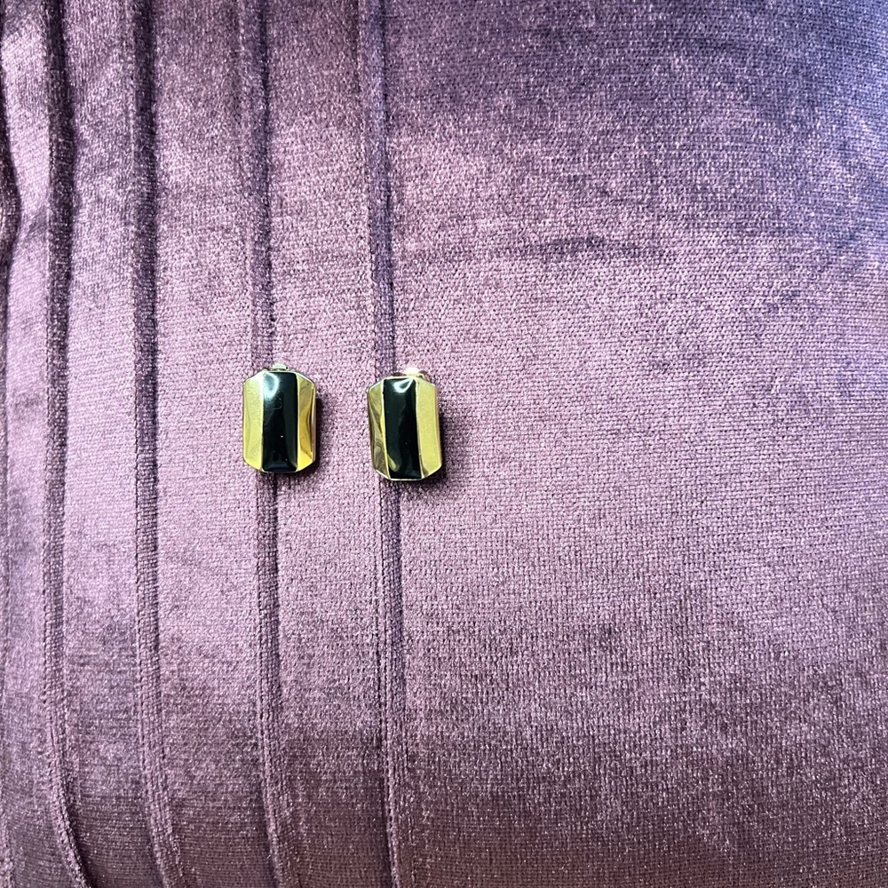 Vintage clip on earrings